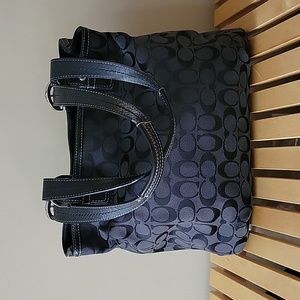 Coach Signature Soho Tote